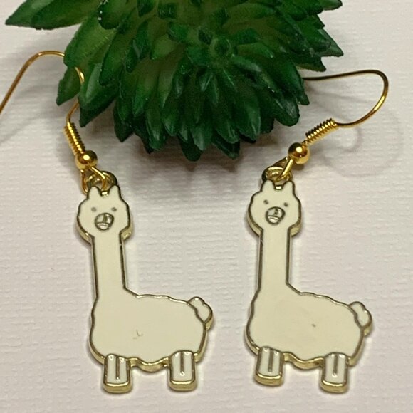 Llama Earrings, Llama Drama, Alpaca Earrings, Silly Earring, Gift Idea, Camel - Picture 2 of 6